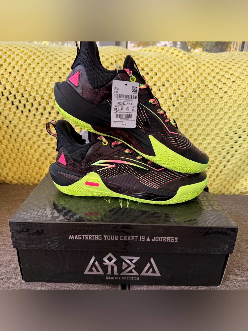 ANTA Mens' Kyrie Irving Kai1 Speed Basketball Sneakers - Afro Futurism Size 9.5